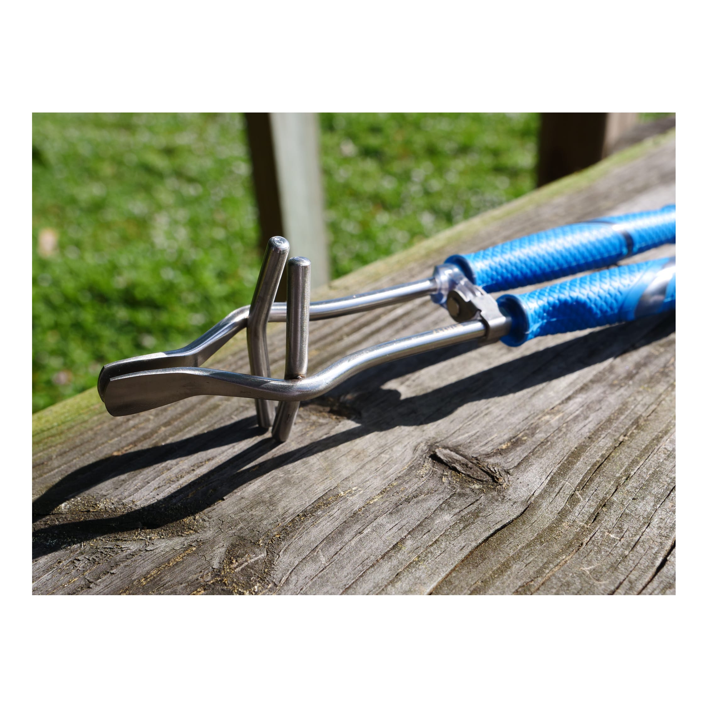 Cuda® Jaw Spreader Cabela's Canada