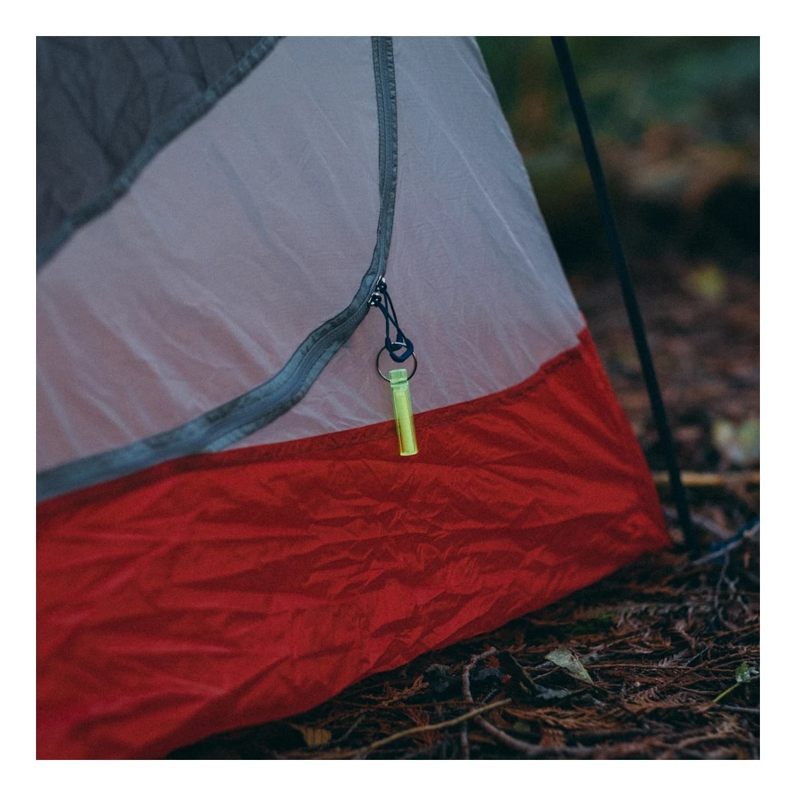 Porte-clés Lumineux Ni Glo - Phosphorescent, Rechargeable | Pour Camping, Plongée, Pêche Nuit