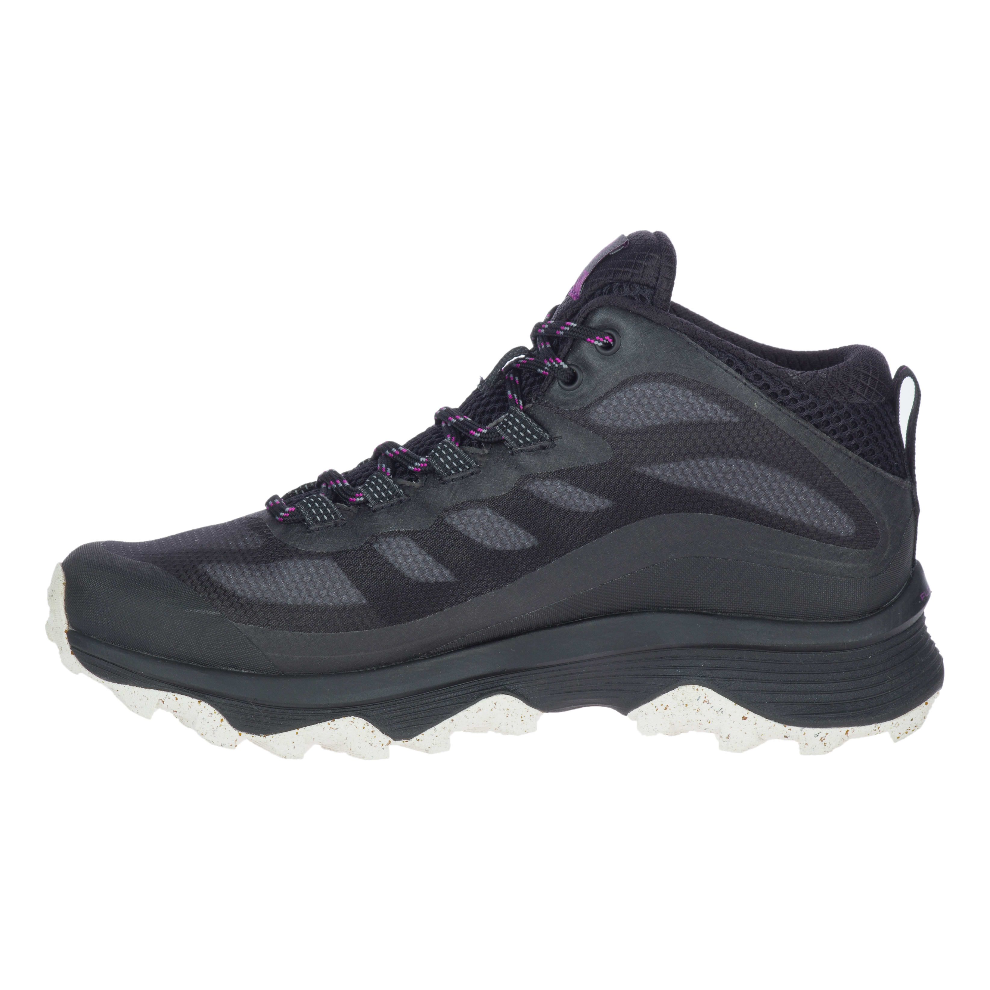 cabelas merrell moab