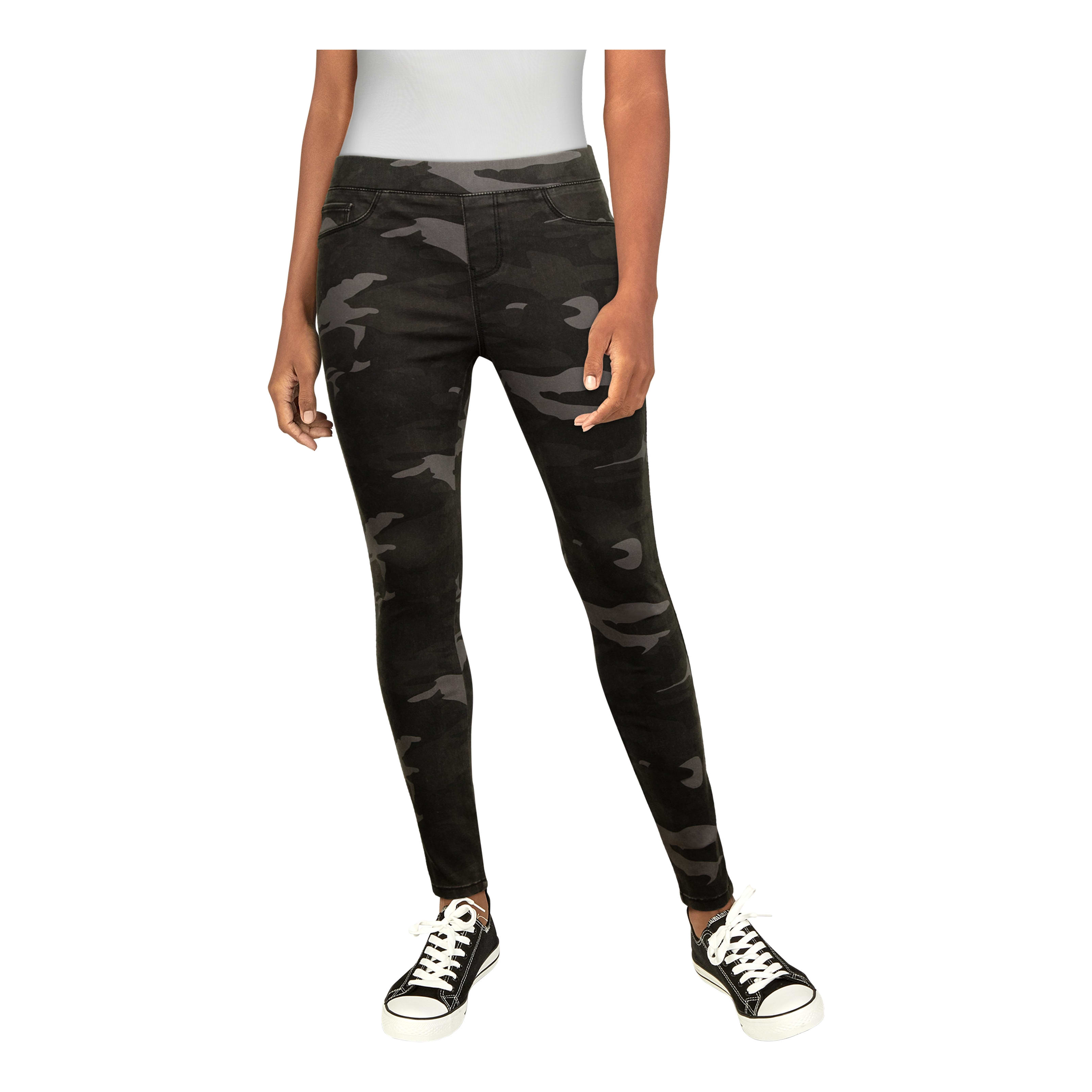 Natural Reflections® Women’s Lucy Pull-On Jeggings - Black Camo