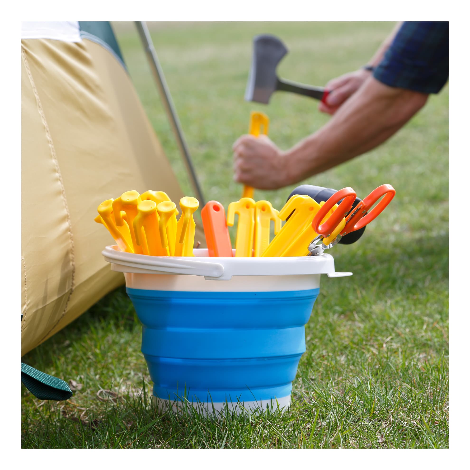 Coghlan's Collapsible Bucket - 5 Litre - In the Field