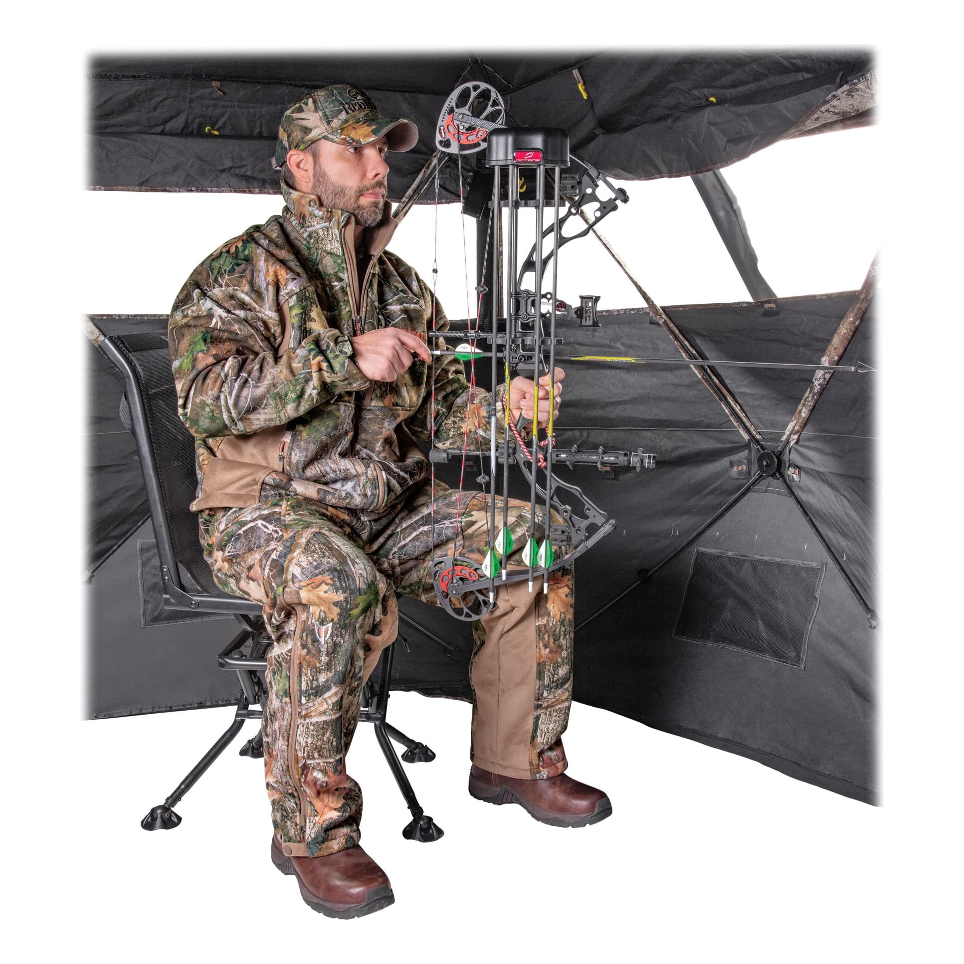 Cabela's BlackOut Comfort Max 360 Original Blind Chair - In the Field