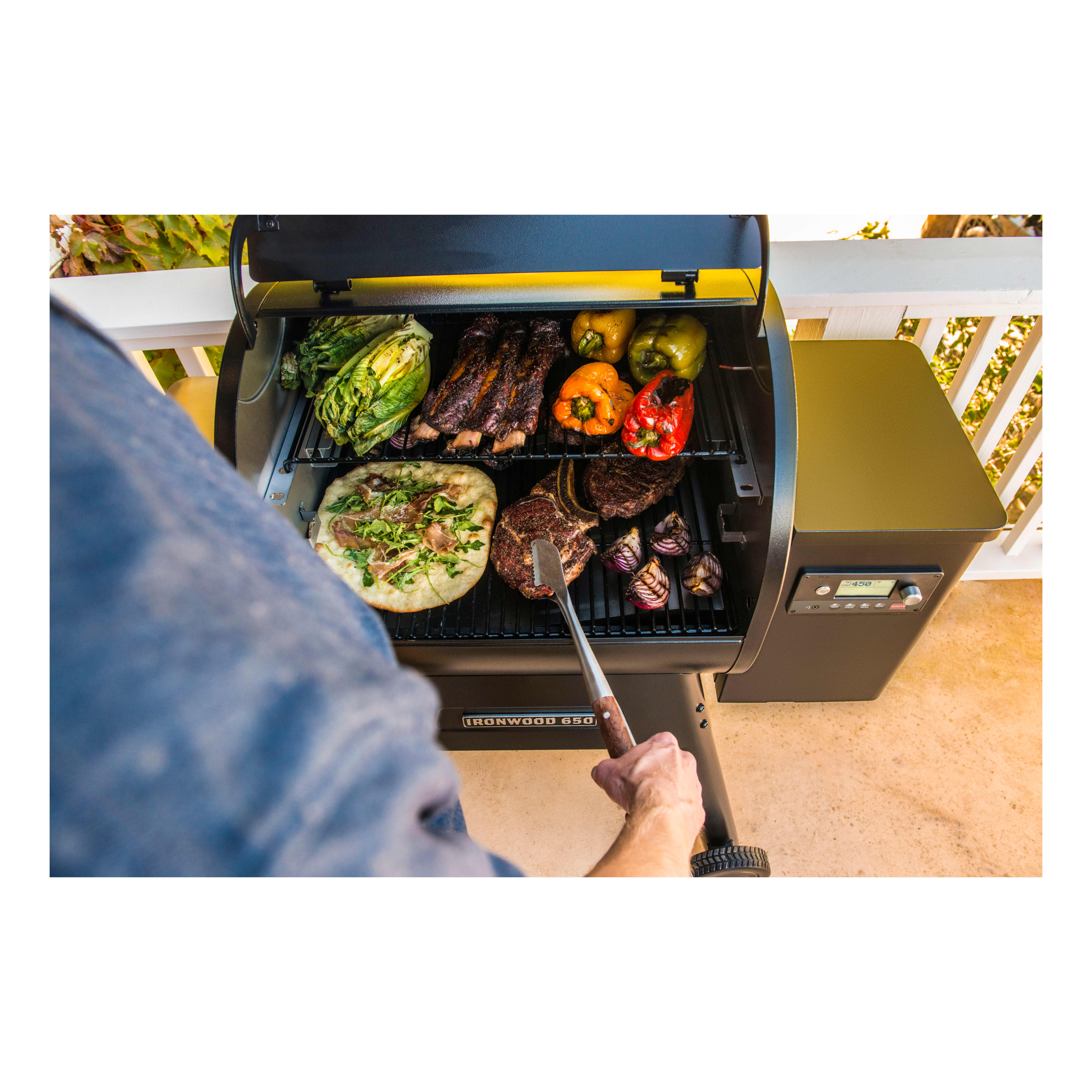 Traeger Grills® Ironwood 650 Pellet Grill Cabela