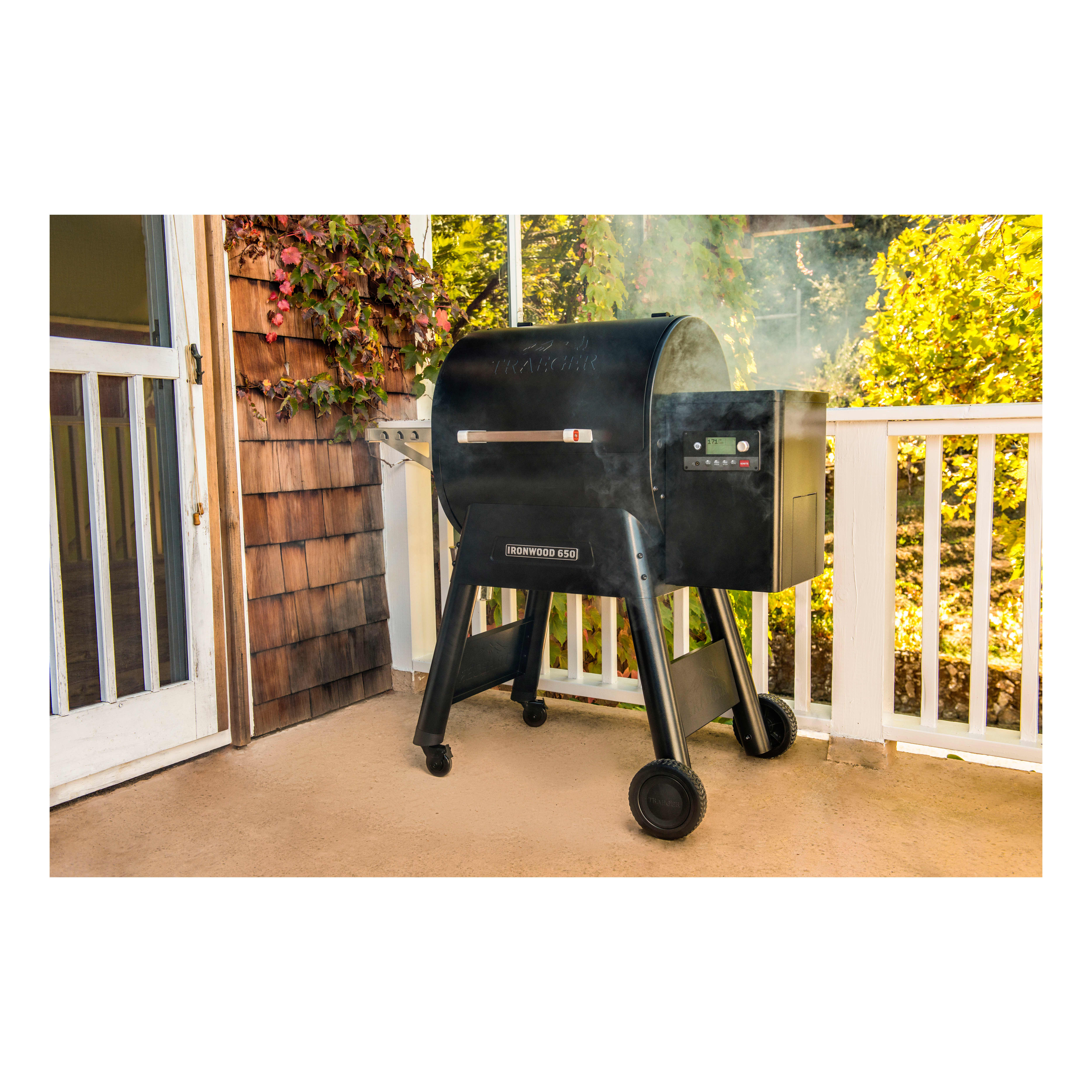 Traeger Grills® Ironwood 650 Pellet Grill Cabela