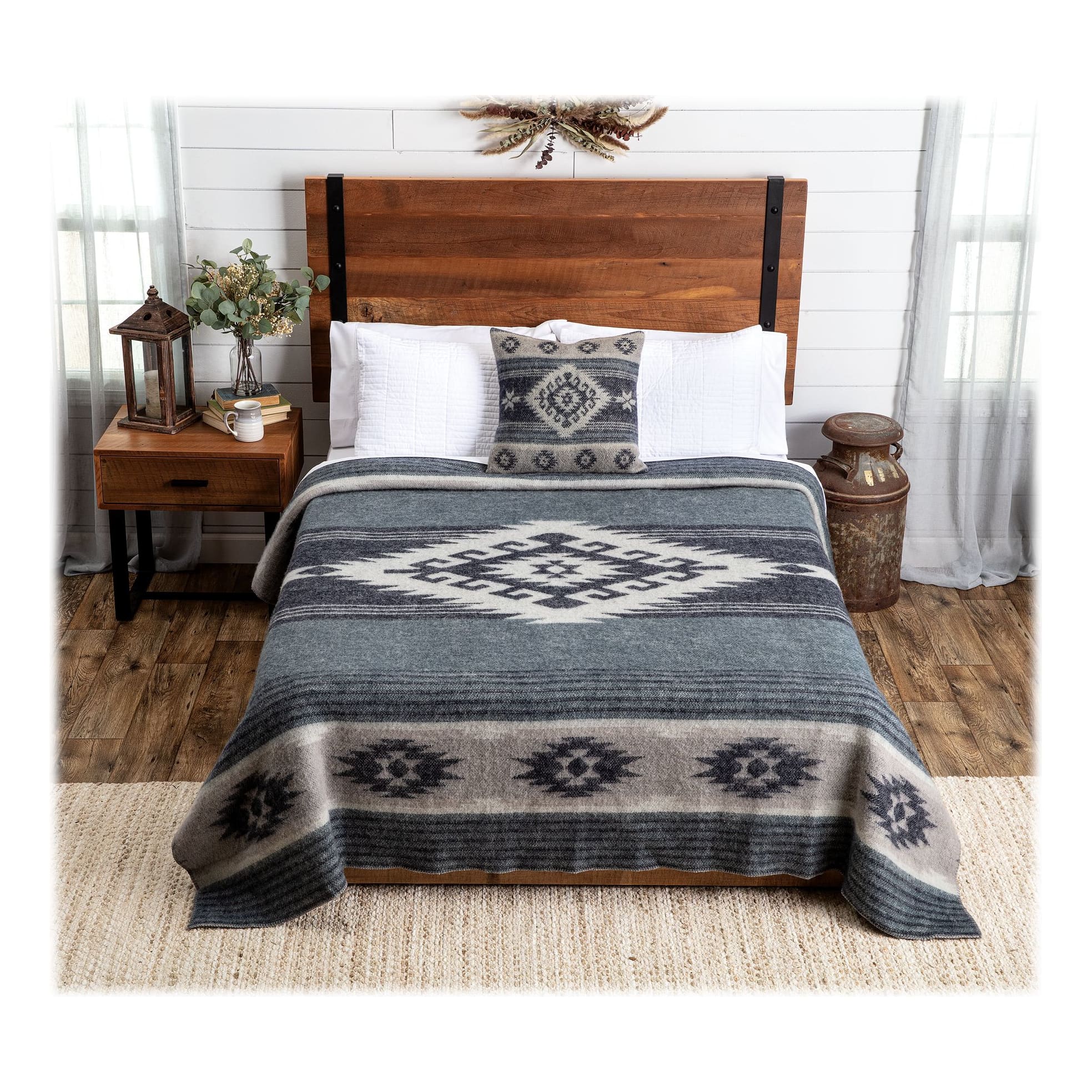 White River™ Upper Mesa Falls Reversible Wool Blanket Cabela's Canada