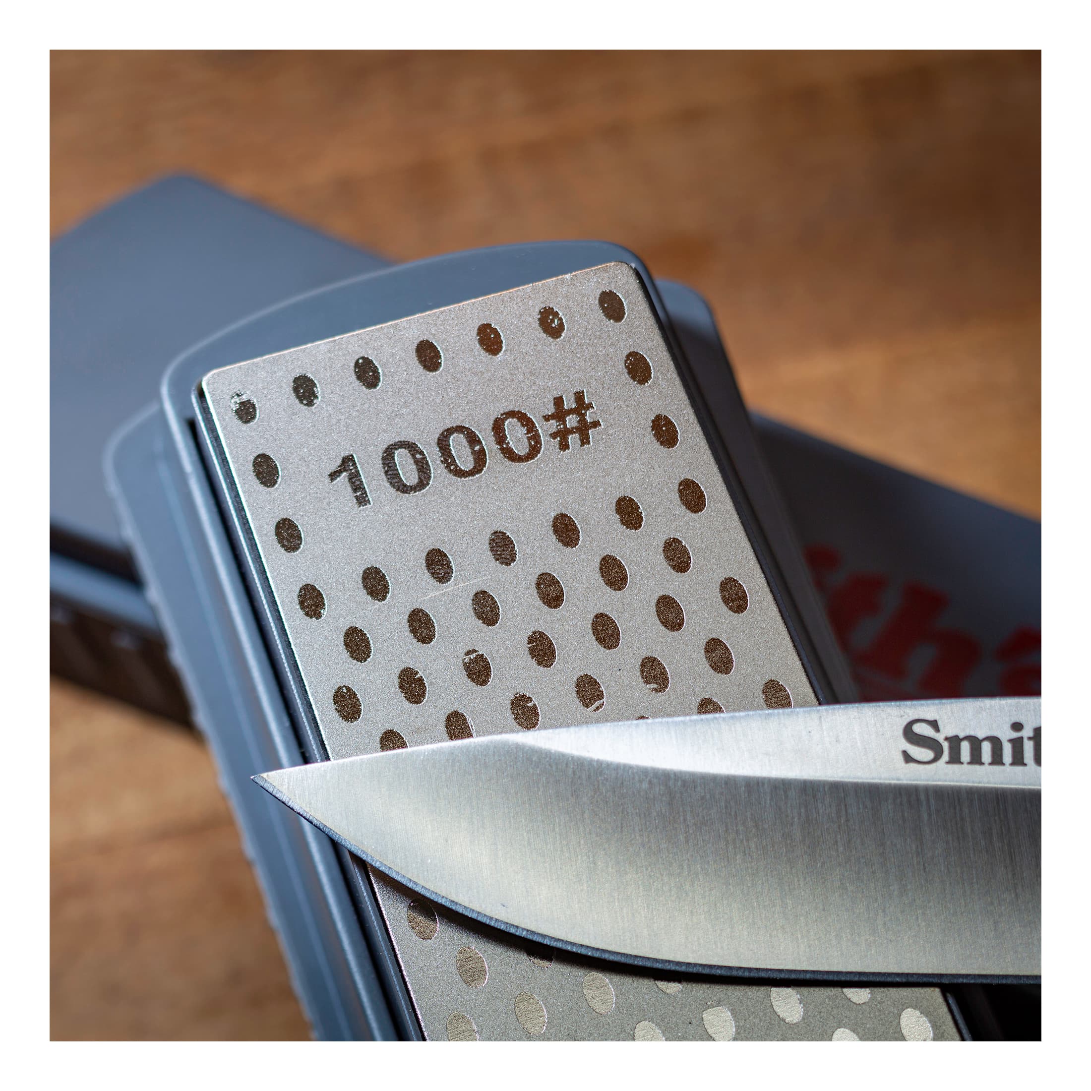 Smith's DualGrit 400 1000 Diamond Stone and Base Sharpening Stone