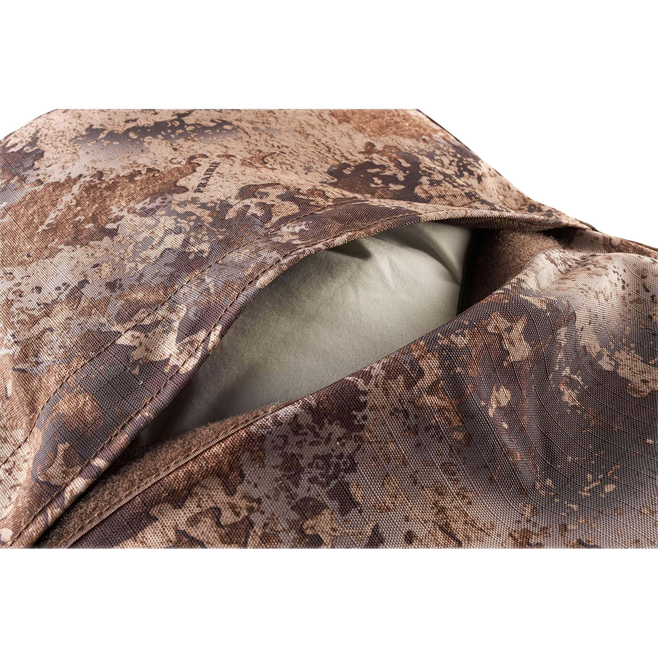 Cabela’s® Tough Dog Bed