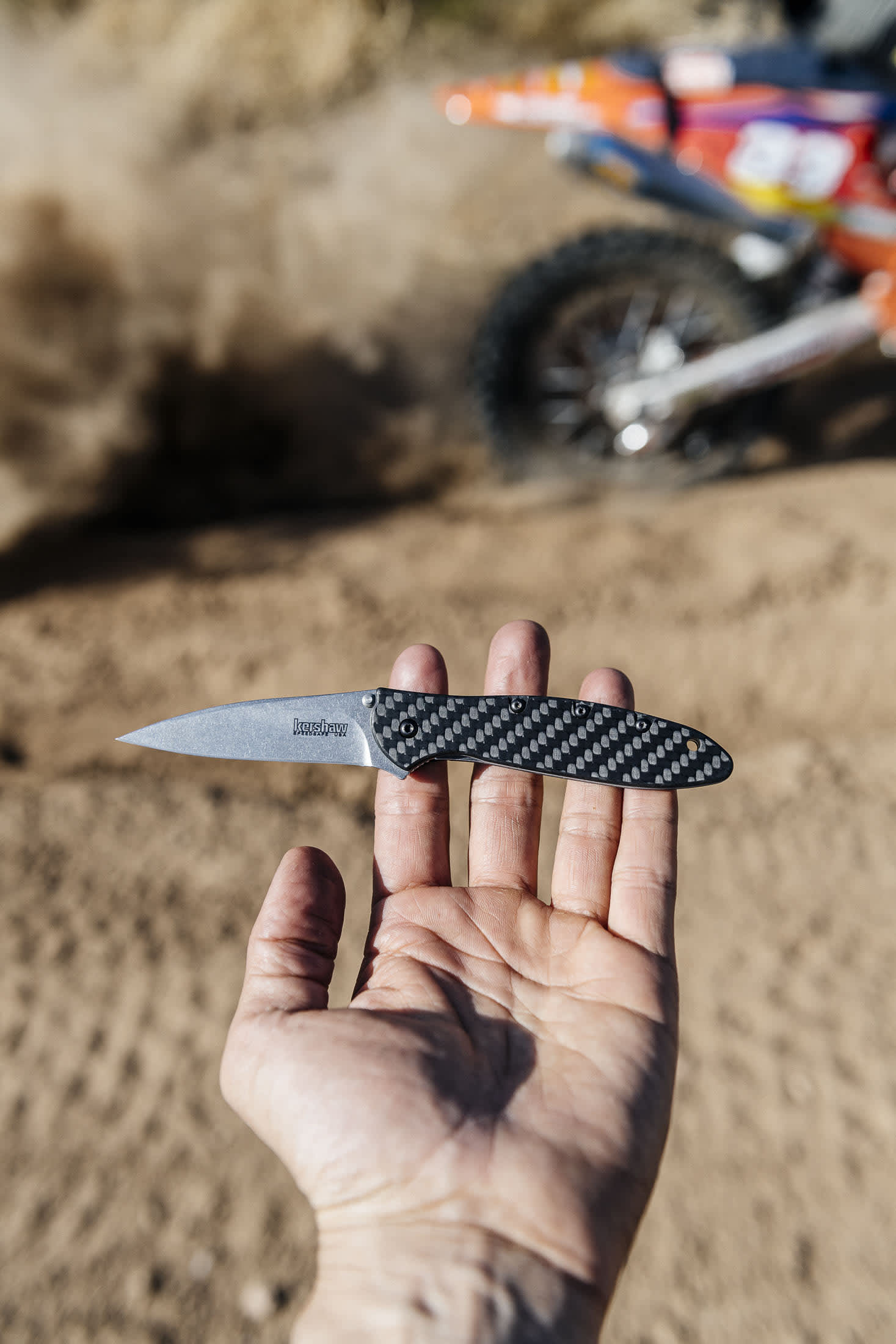 Kershaw® 1660CF Leek Carbon Assisted Folding Knife Cabela's Canada