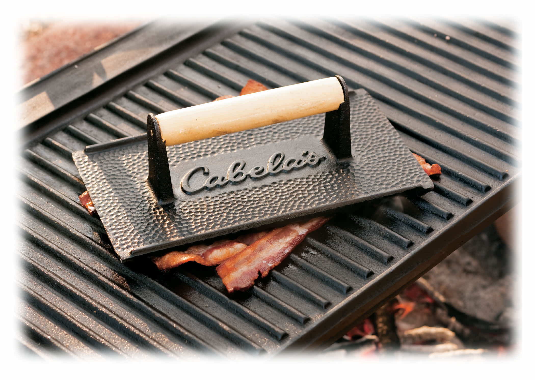 Cabela's Outfitter Series Cast Iron Camp Oven