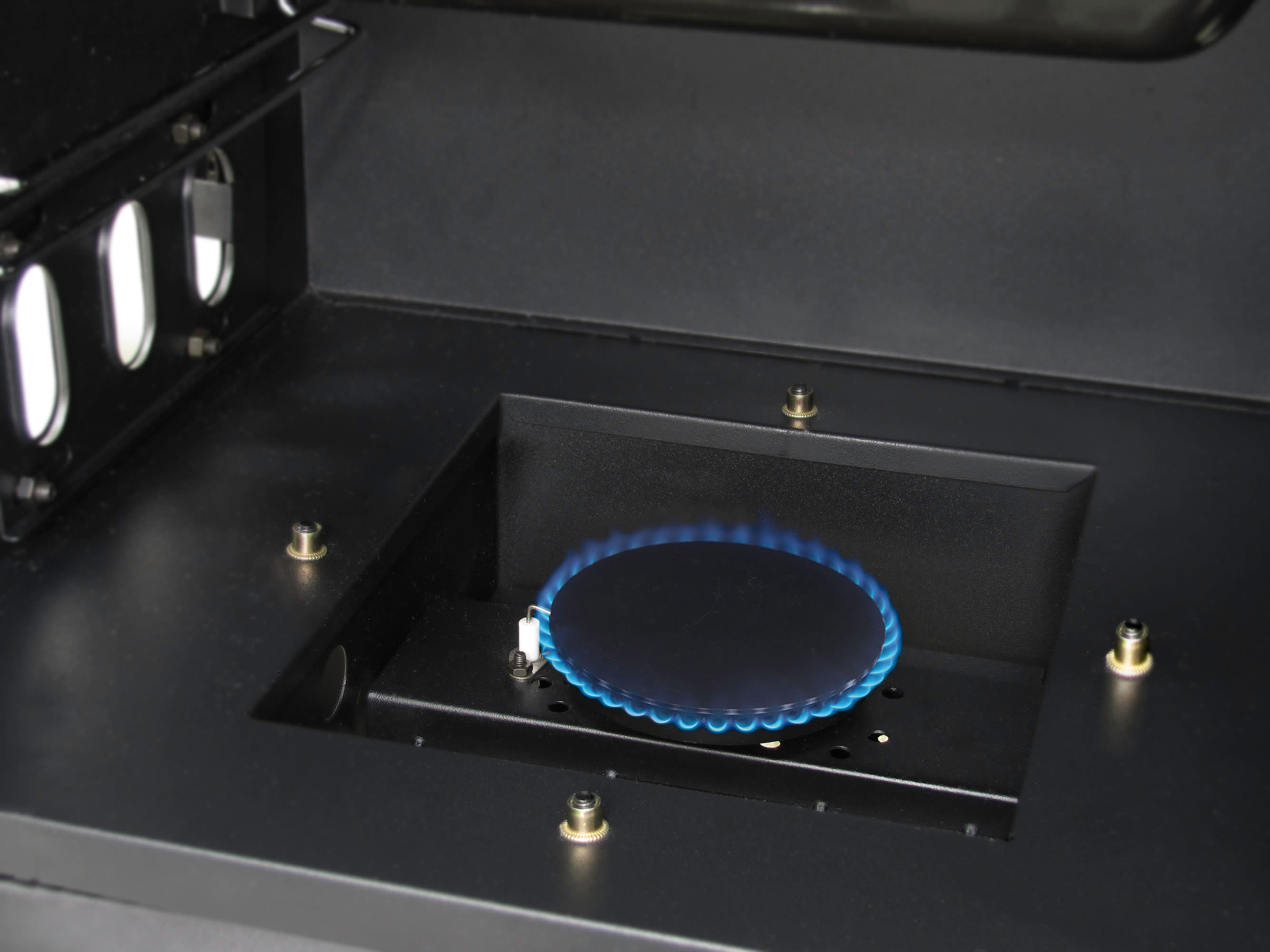 DynaGlo 36" Vertical Gas Smoker Cabela's Canada