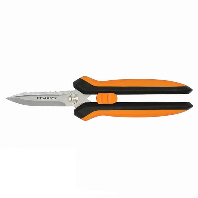 Multi purpose snips store