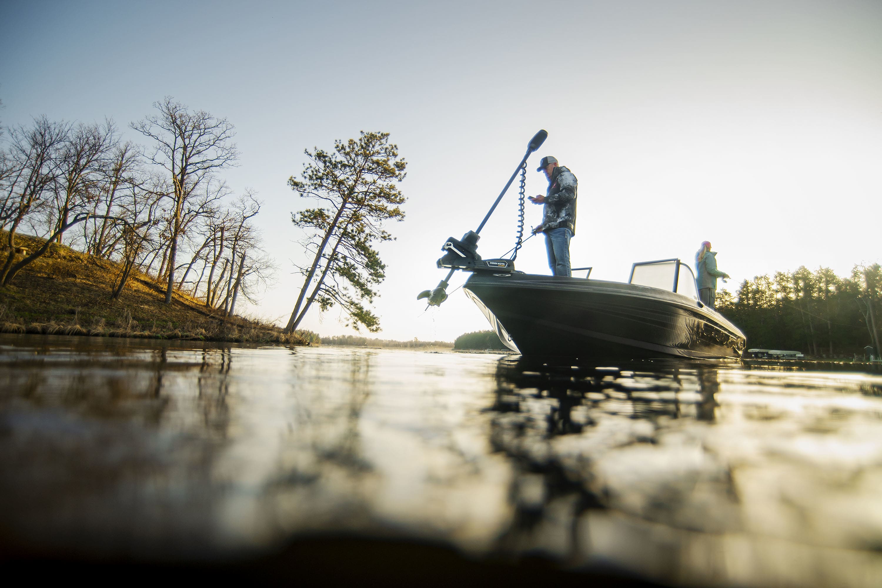 Minn Kota® Ulterra® QuestSeries BowMount Trolling Motor with Dual